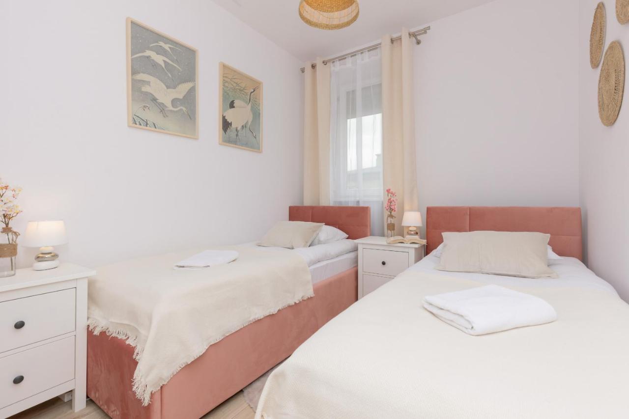 Metro Bemowo Two-storey Pelczynskiego By Renters Apartment Warsaw